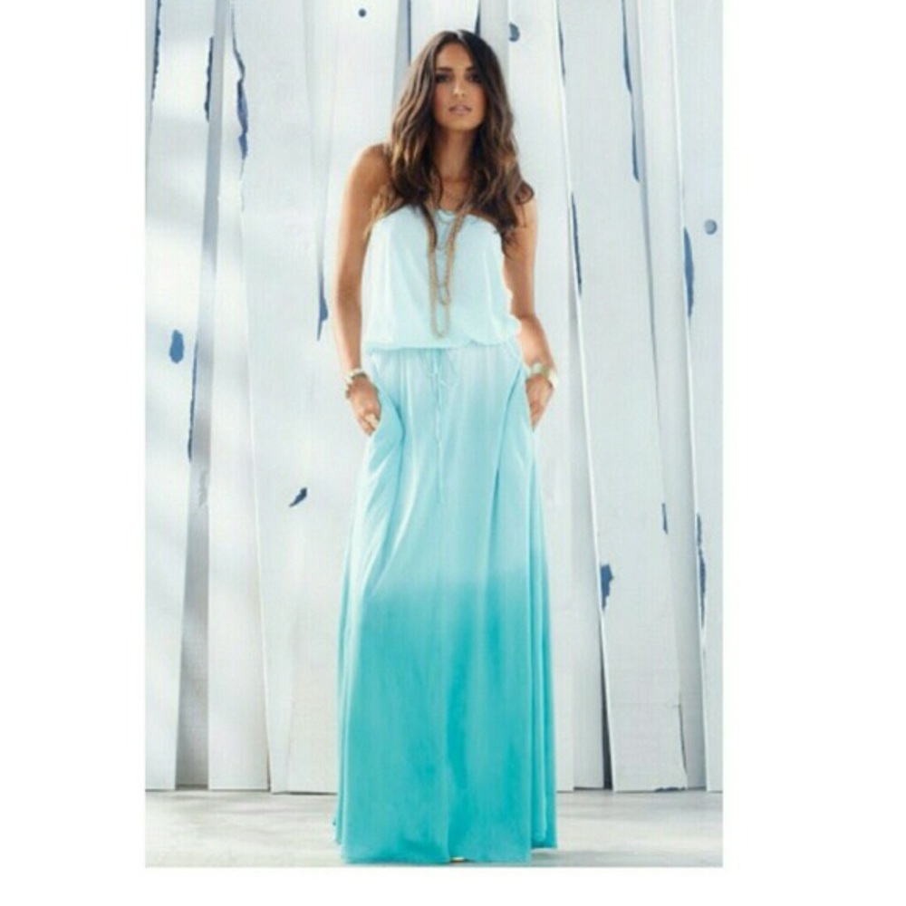 ELAN Blue Ombré Strapless Dress